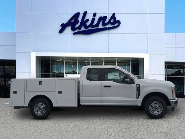 2025 Ford Super Duty F-250 SRW XL