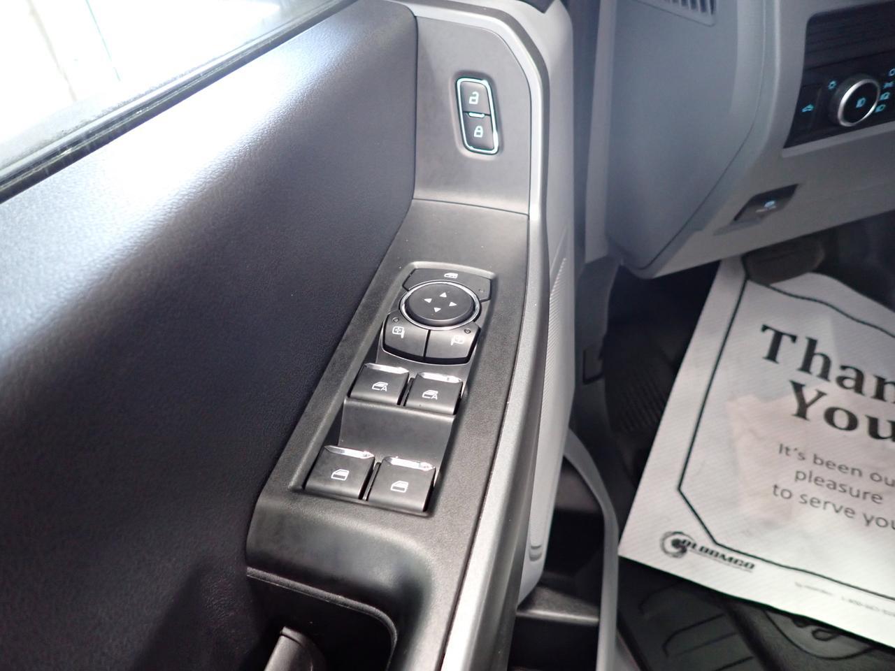 2025 Ford Super Duty F-250 SRW XLT CREW CAB 4WD 8' BOX Listowel ON