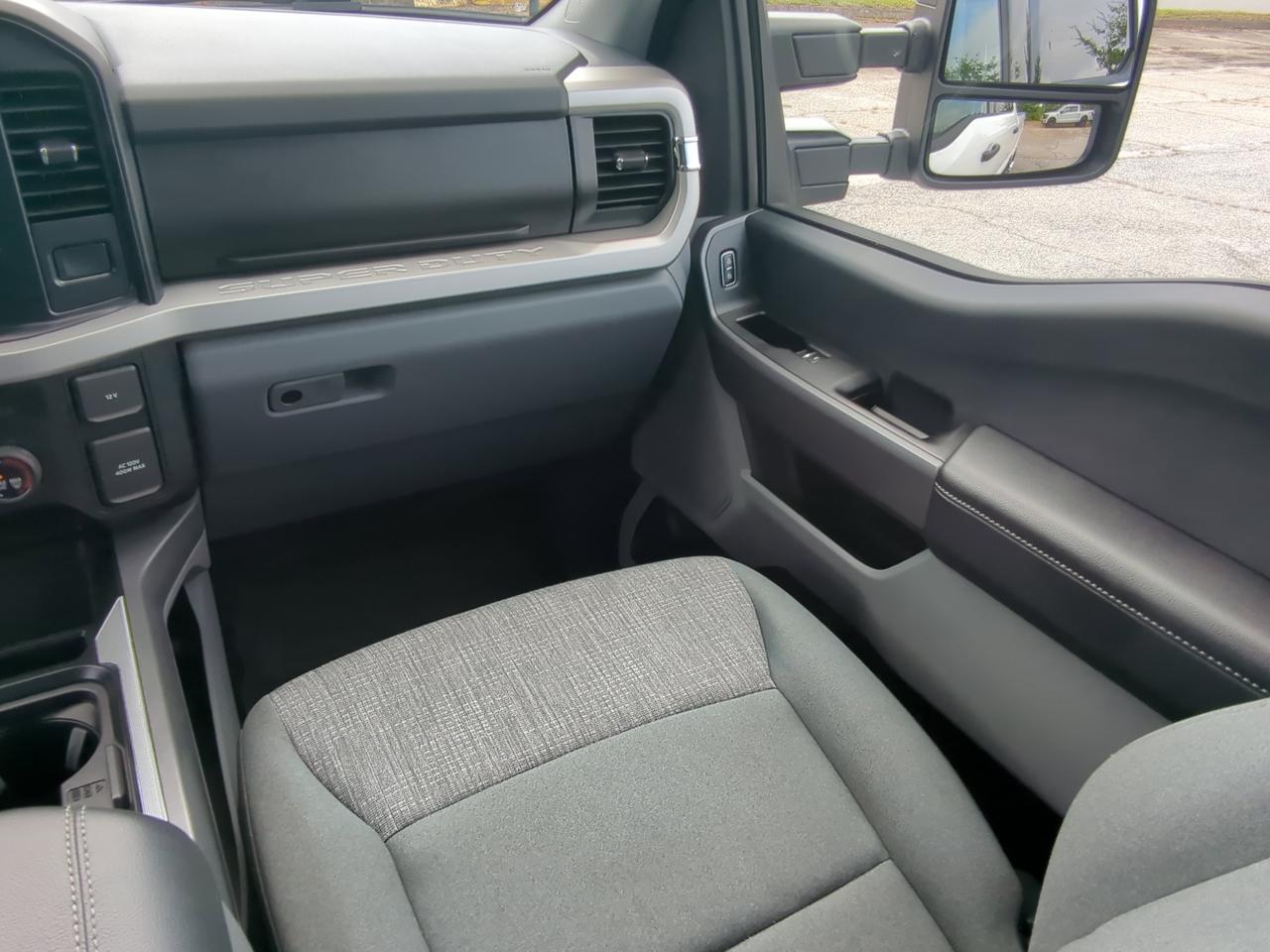 2025 Ford Super Duty F-250 SRW XLT Appleton WI