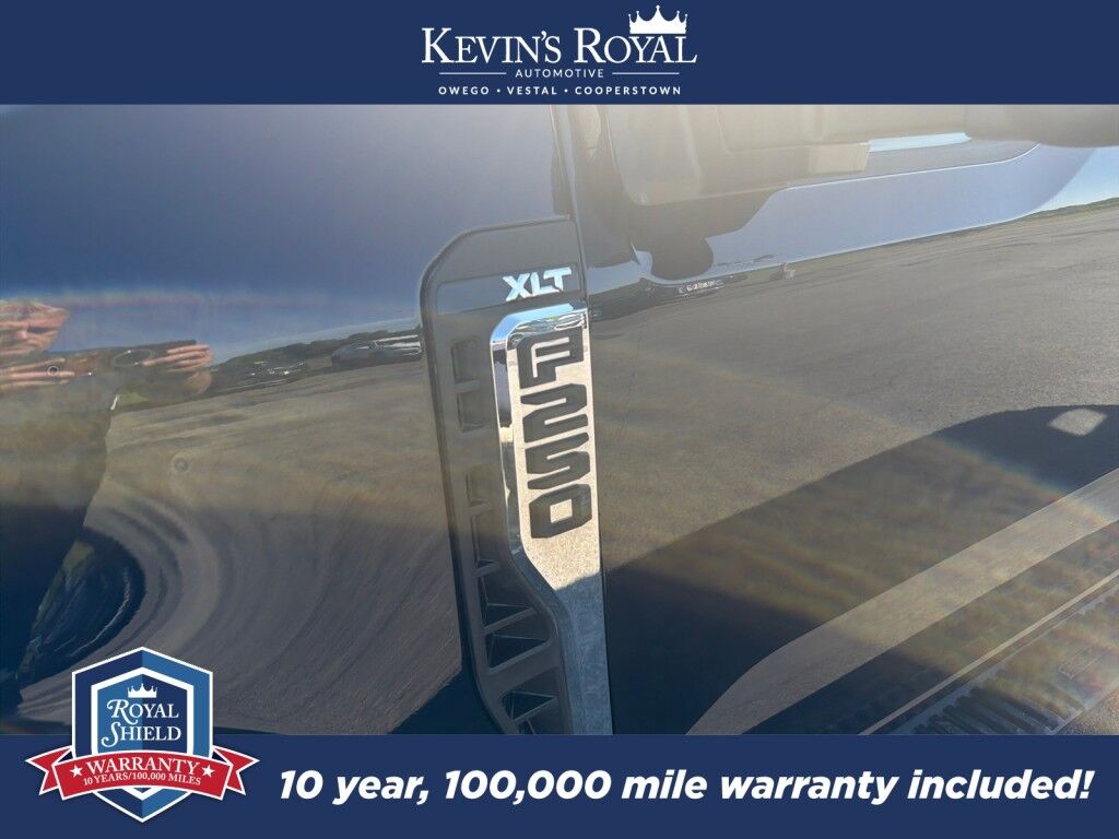 2025 Ford Super Duty F-250 SRW XLT