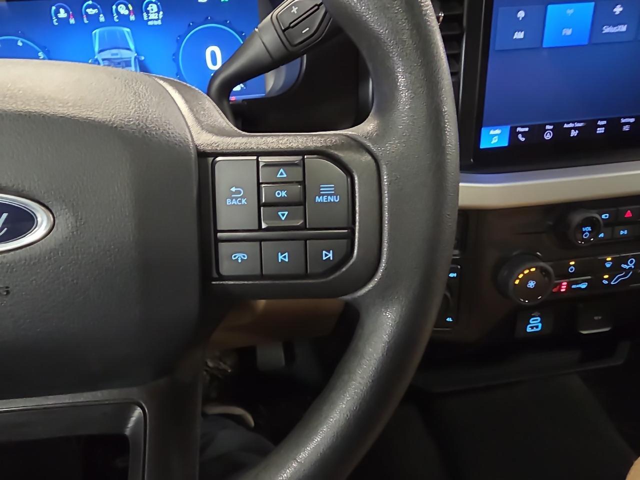 2025 Ford Super Duty F-250 SRW XLT Sand Lake NY