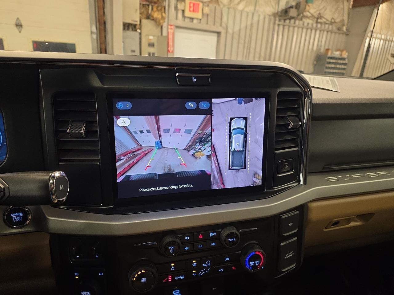 2025 Ford Super Duty F-250 SRW XLT Sand Lake NY