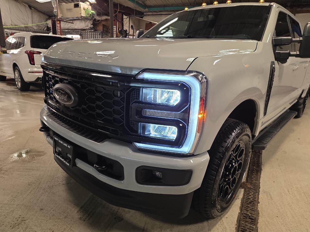 2025 Ford Super Duty F-250 SRW XLT Sand Lake NY