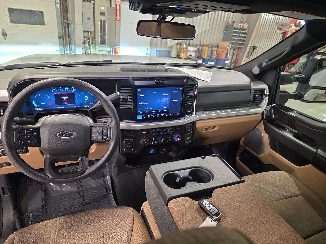 2025 Ford Super Duty F-250 SRW XLT Sand Lake NY