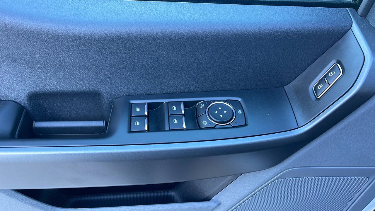 2025 Ford Super Duty F-250 SRW XLT Sherwood Park AB