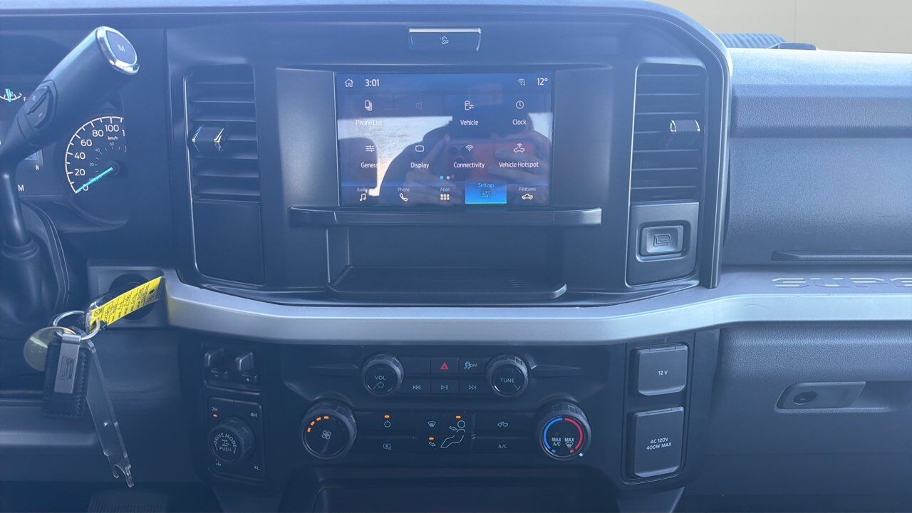 2025 Ford Super Duty F-250 SRW XLT Sherwood Park AB