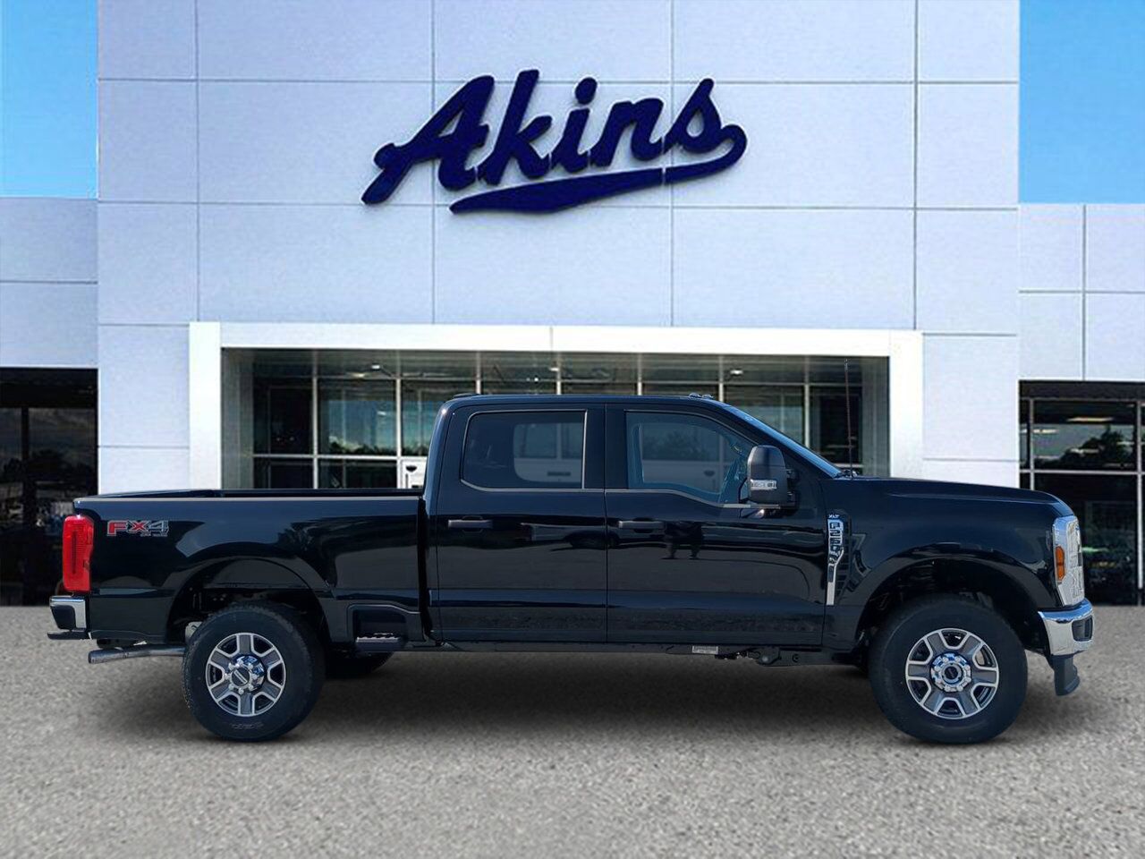 2025 Ford Super Duty F-250 SRW XLT