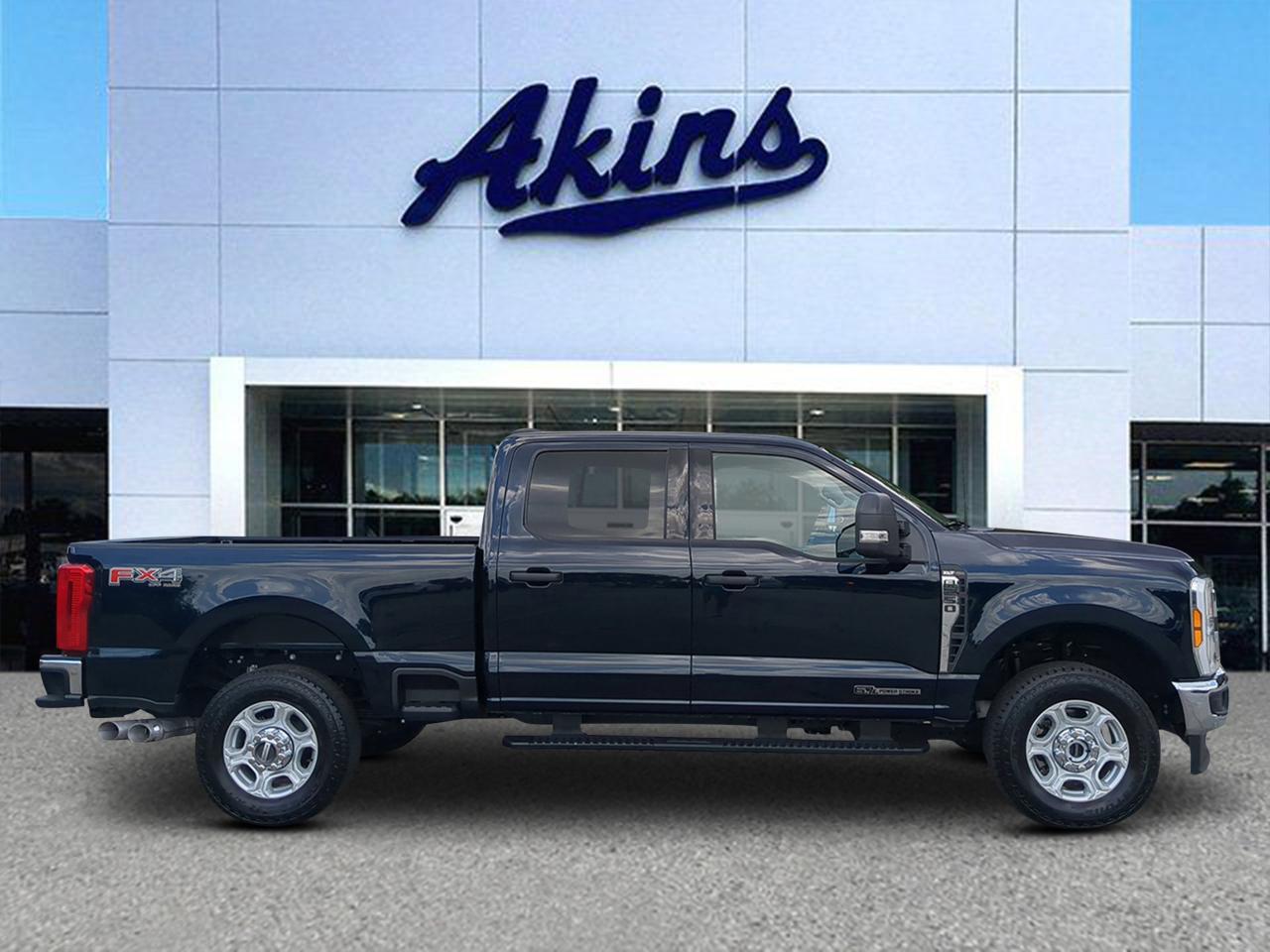 2025 Ford Super Duty F-250 SRW XLT