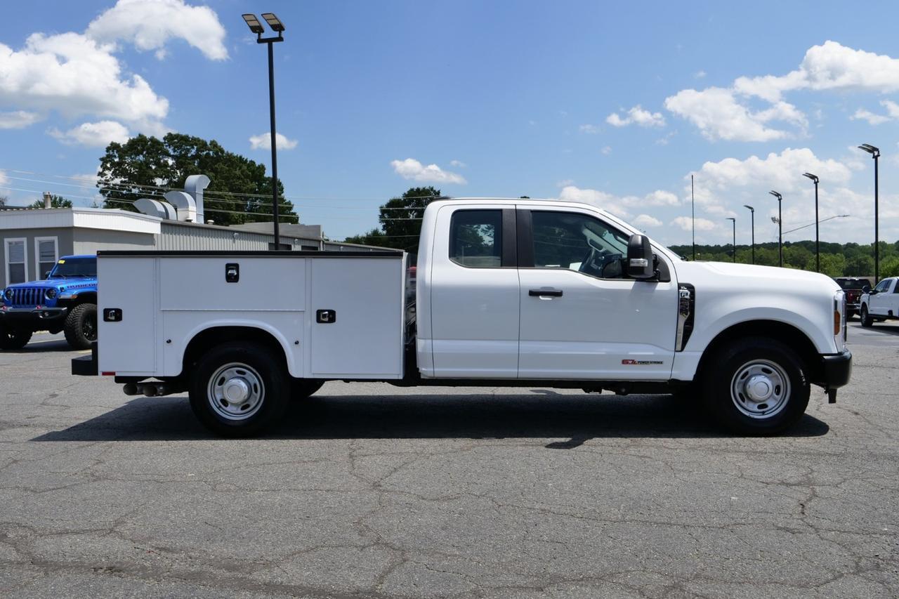 2025 Ford Super Duty F-250 XL / Knapheide Steel Service Body / HO V8 Diesel! High Point NC
