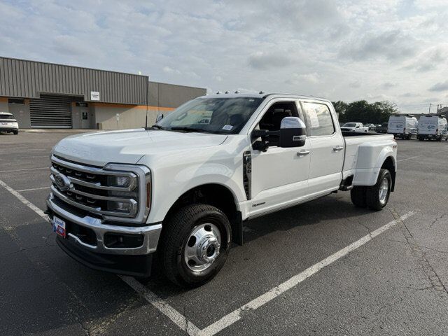 2025 Ford Super Duty F-350 DRW