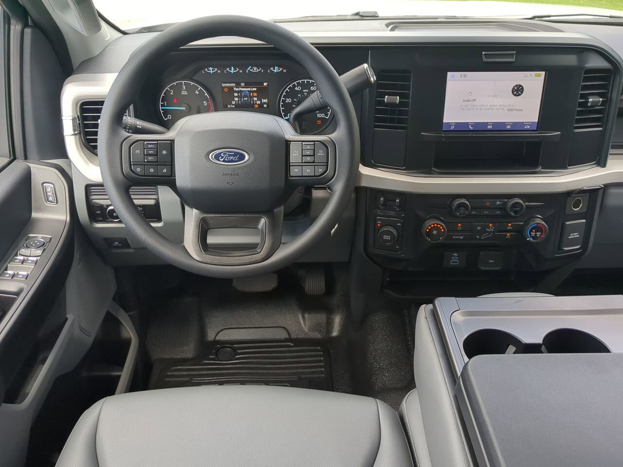 2025 Ford Super Duty F-350 DRW Flat Bed Winder GA