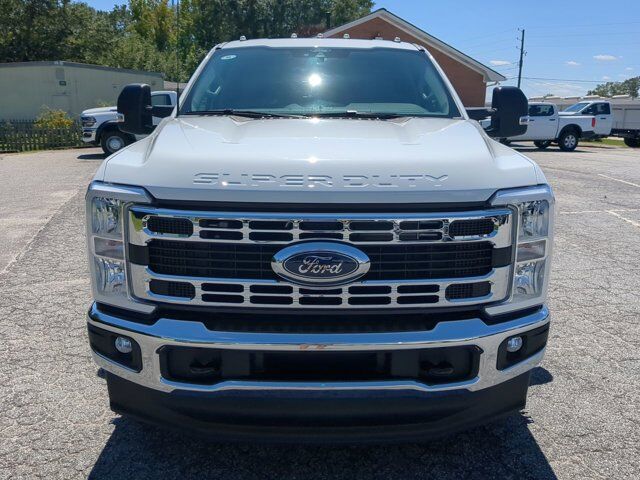 2025 Ford Super Duty F-350 DRW Flat Bed Winder GA