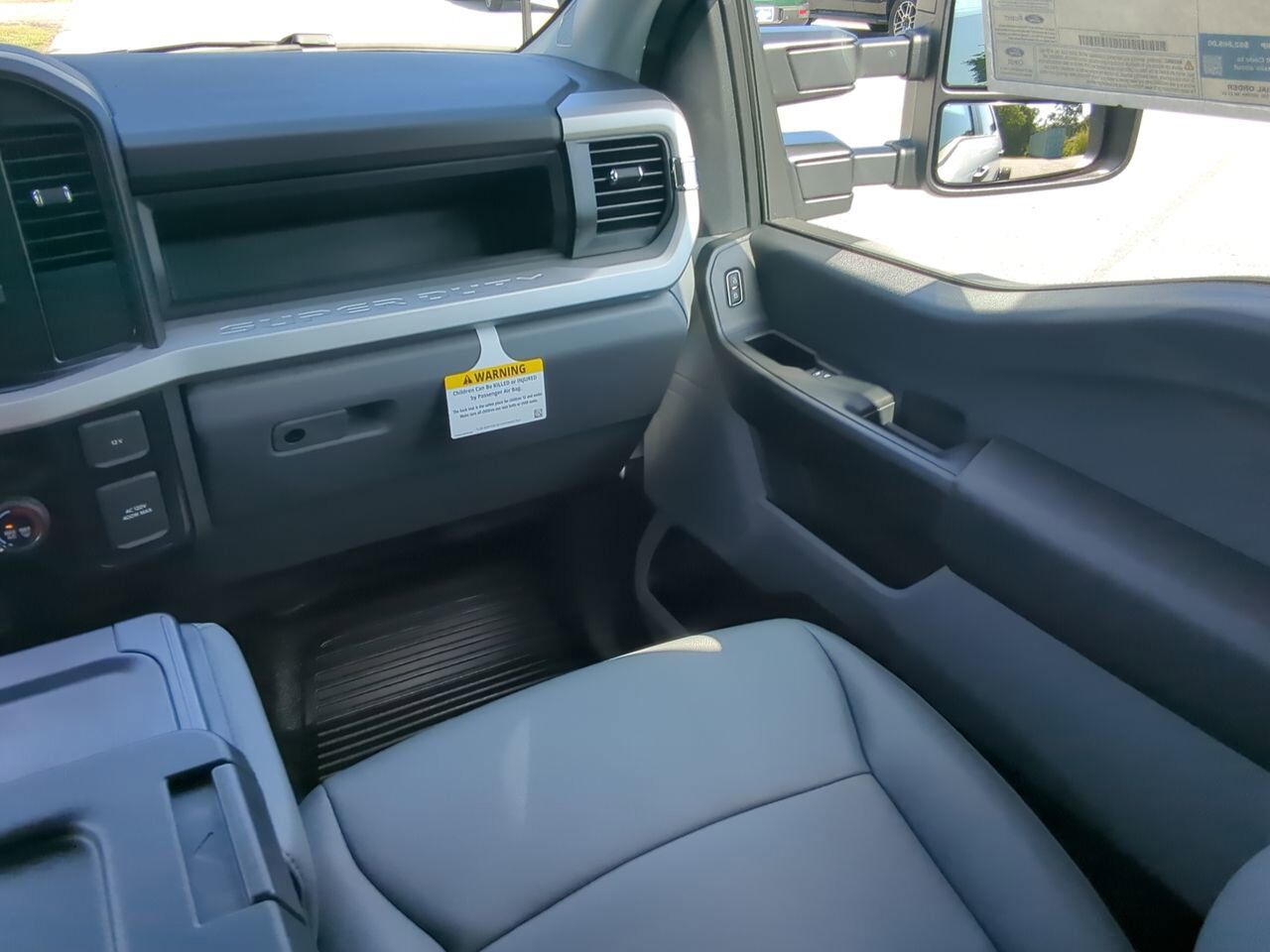 2025 Ford Super Duty F-350 DRW Flat Bed Winder GA