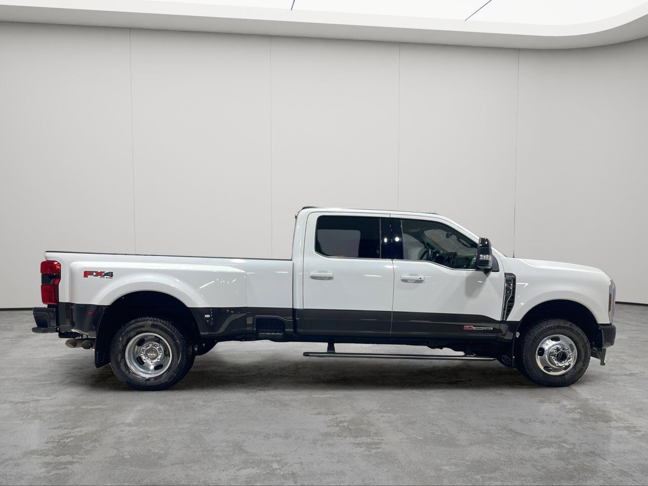 2025 Ford Super Duty F-350 DRW King Ranch Sherwood Park AB