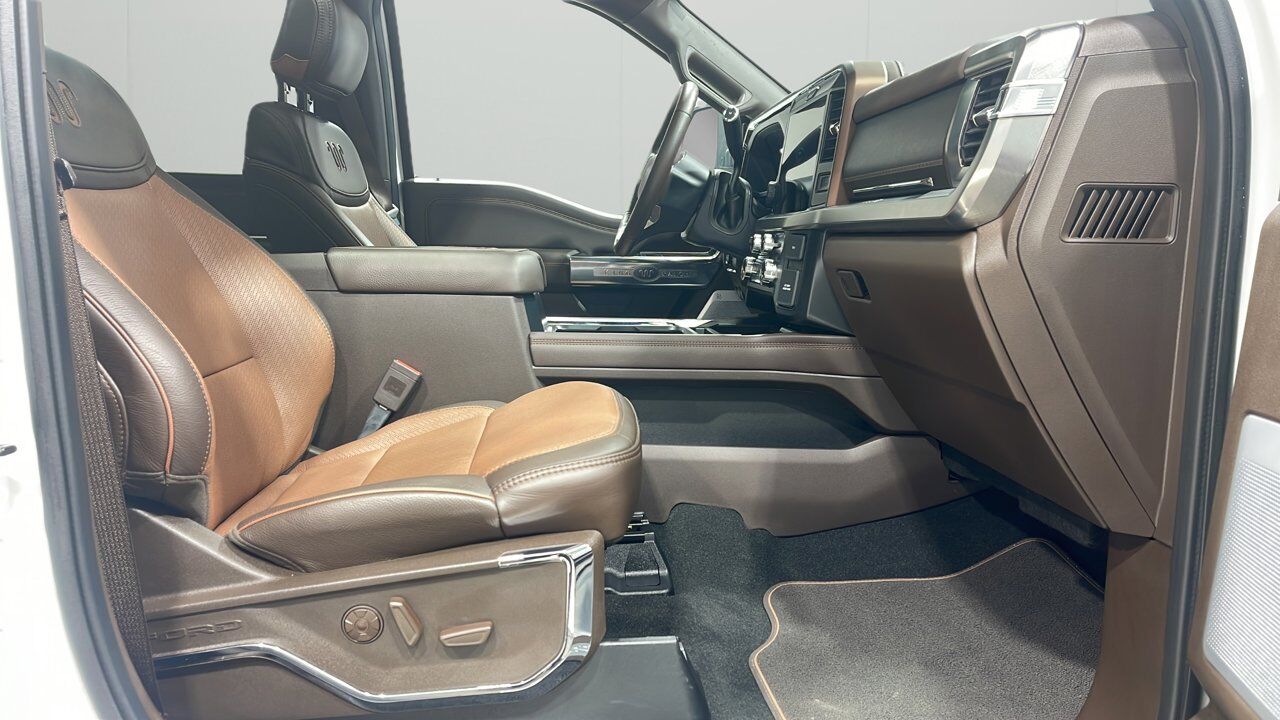 2025 Ford Super Duty F-350 DRW King Ranch Sherwood Park AB