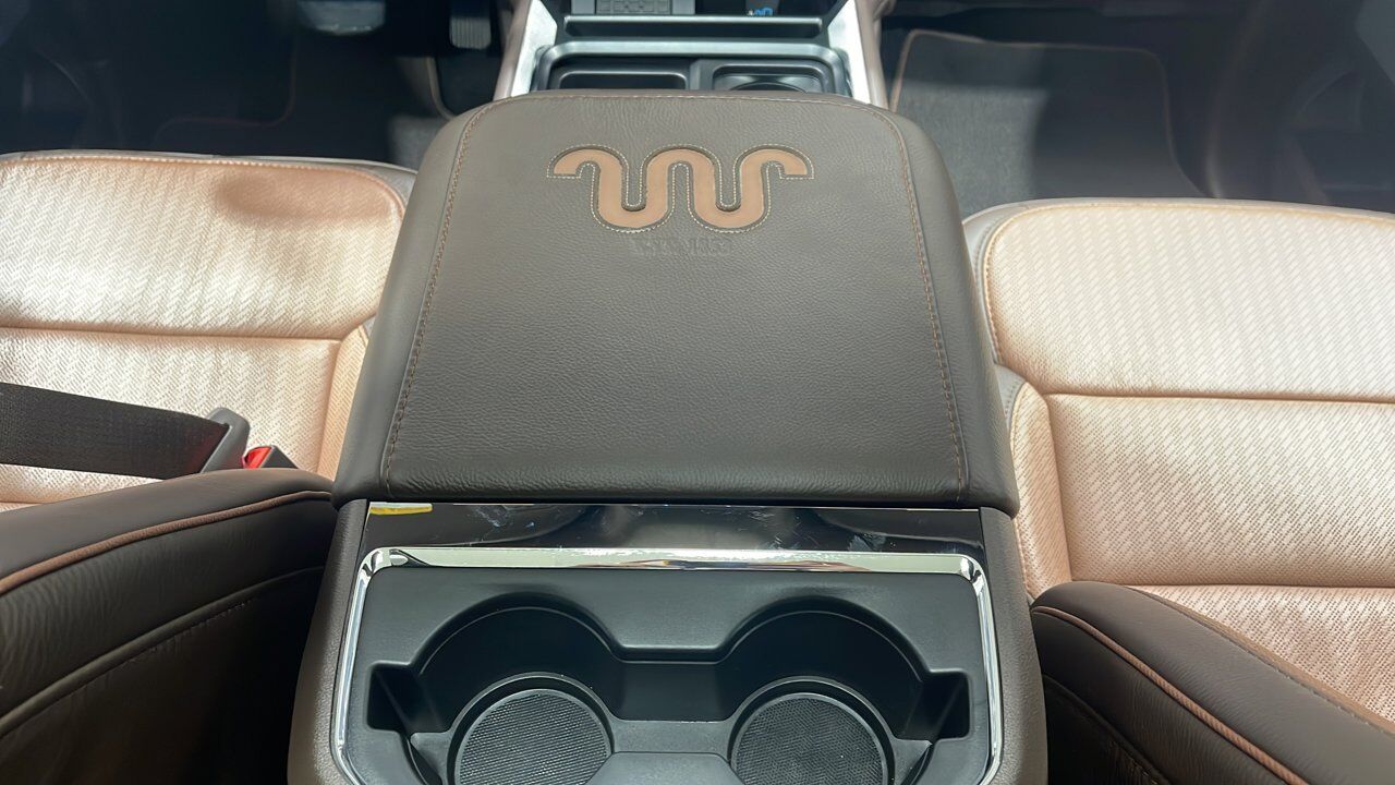 2025 Ford Super Duty F-350 DRW King Ranch Sherwood Park AB