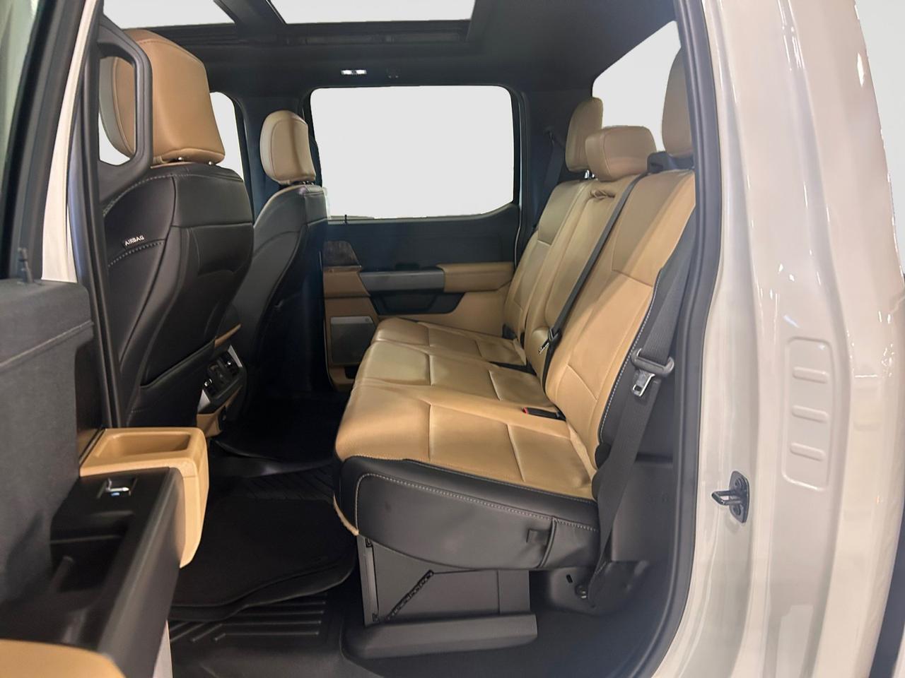2025 Ford Super Duty F-350 DRW LARIAT New Braunfels TX