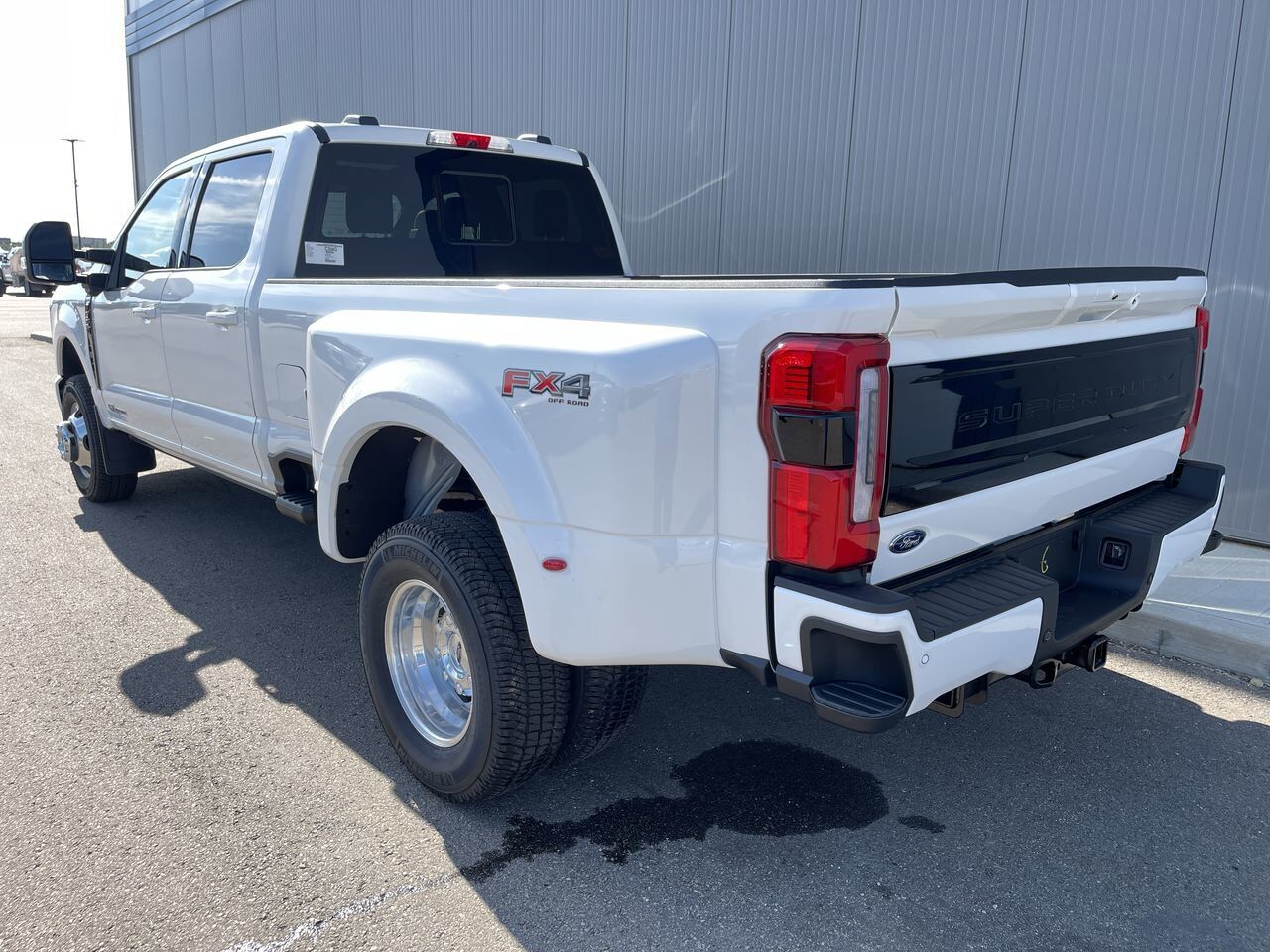 2025 Ford Super Duty F-350 DRW Platinum Sherwood Park AB