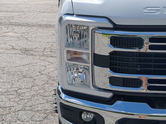 2025 Ford Super Duty F-350 DRW Service Body Appleton WI