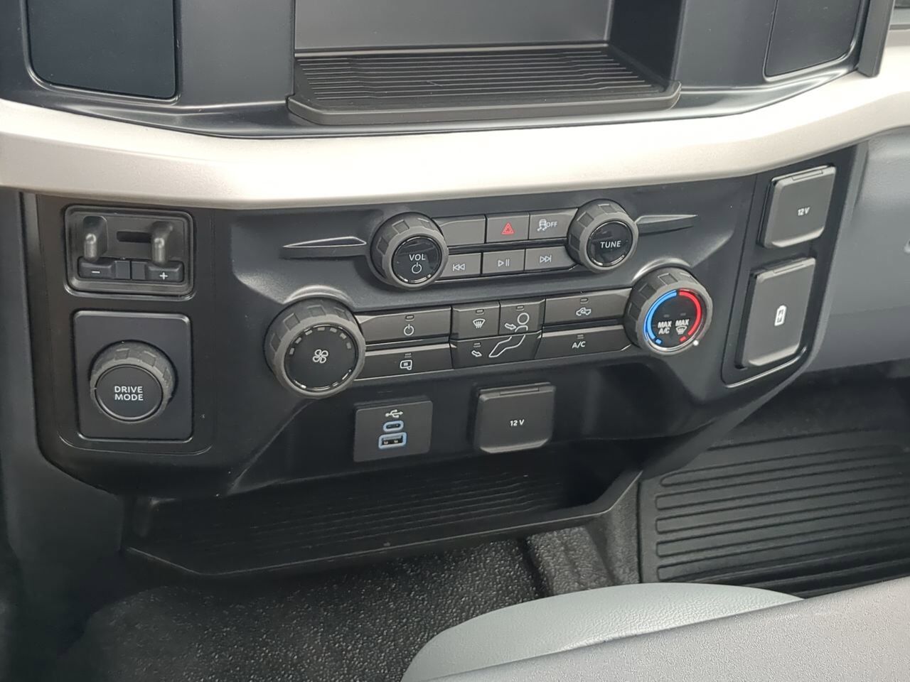 2025 Ford Super Duty F-350 DRW Service Body Appleton WI