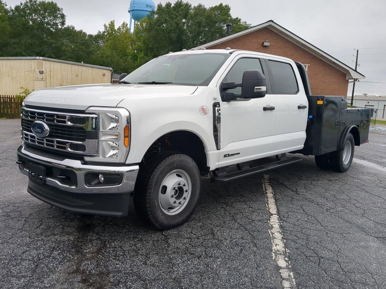2025 Ford Super Duty F-350 DRW Service Body Winder GA