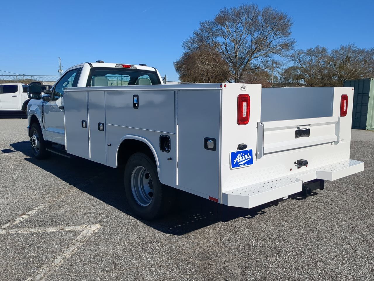 2025 Ford Super Duty F-350 DRW Service Body Winder GA