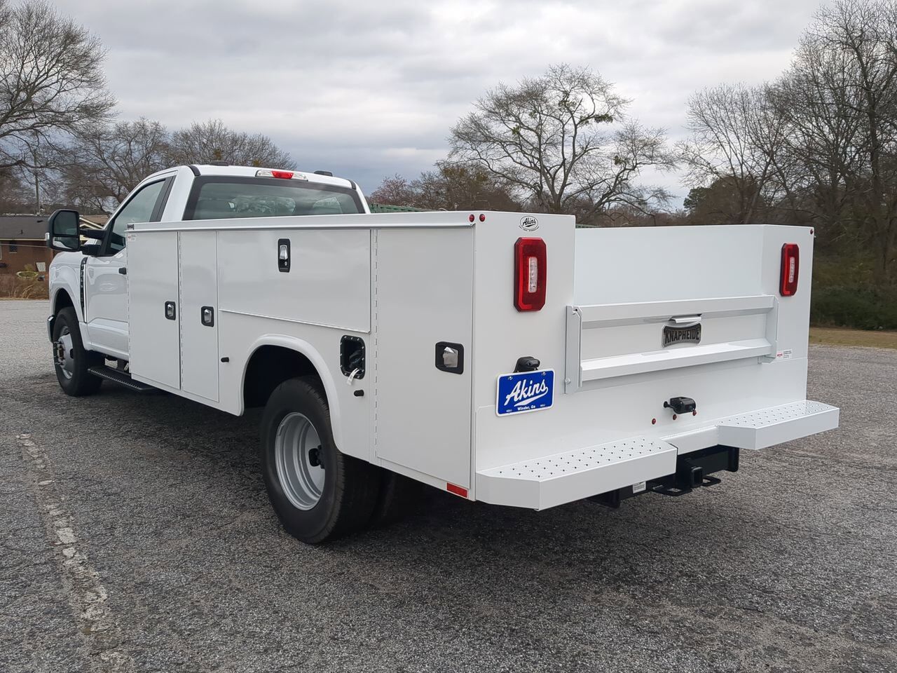 2025 Ford Super Duty F-350 DRW Service Body Winder GA