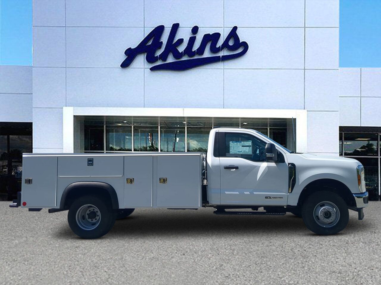2025 Ford Super Duty F-350 DRW Service Body