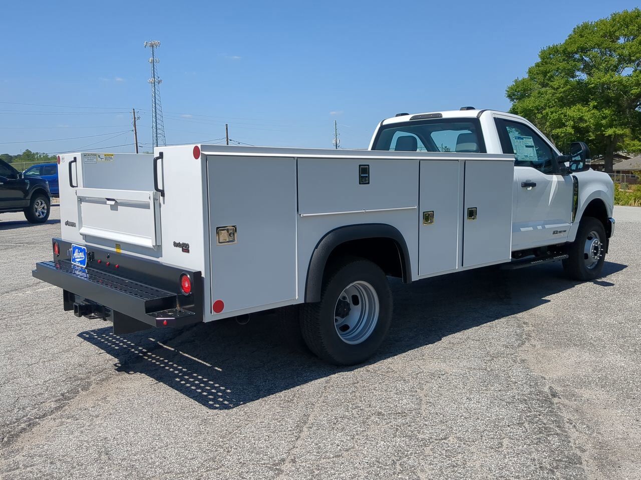 2025 Ford Super Duty F-350 DRW Service Body Winder GA