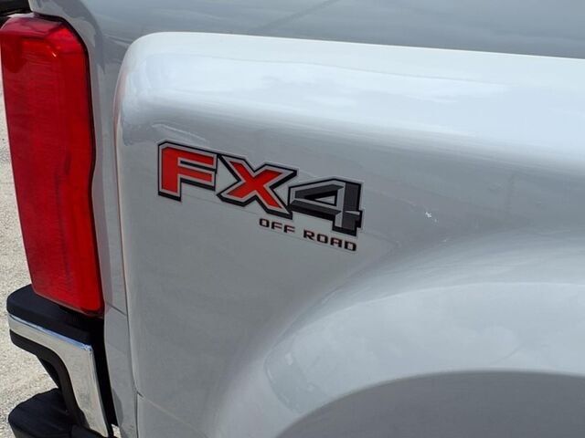 2025 Ford Super Duty F-350 DRW XL  TX