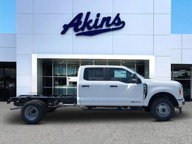 2025 Ford Super Duty F-350 DRW XL Appleton WI