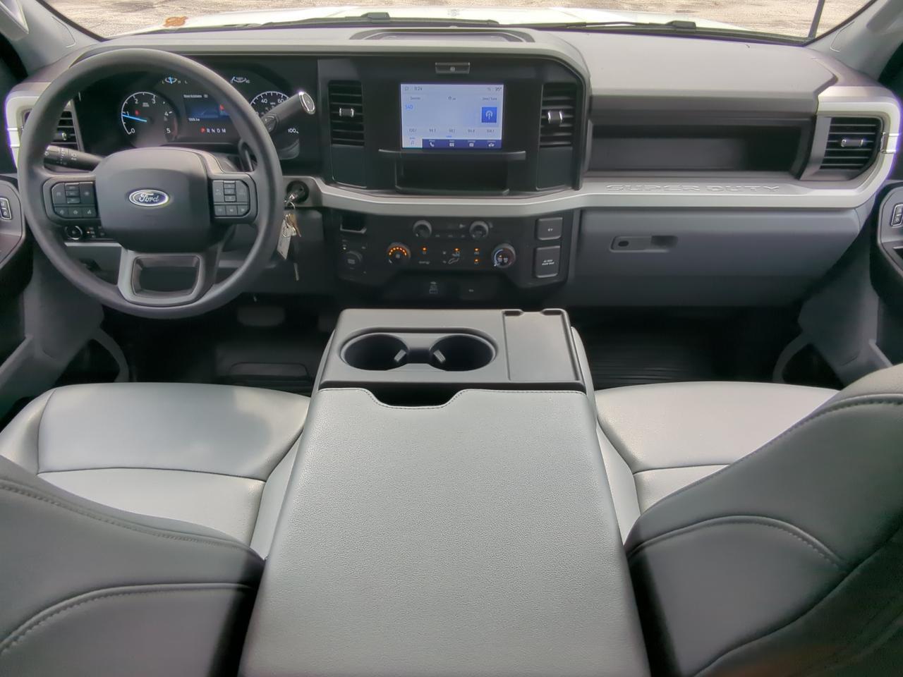 2025 Ford Super Duty F-350 DRW XL Appleton WI