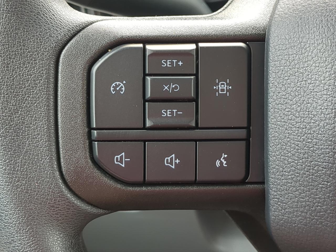 2025 Ford Super Duty F-350 DRW XL Appleton WI
