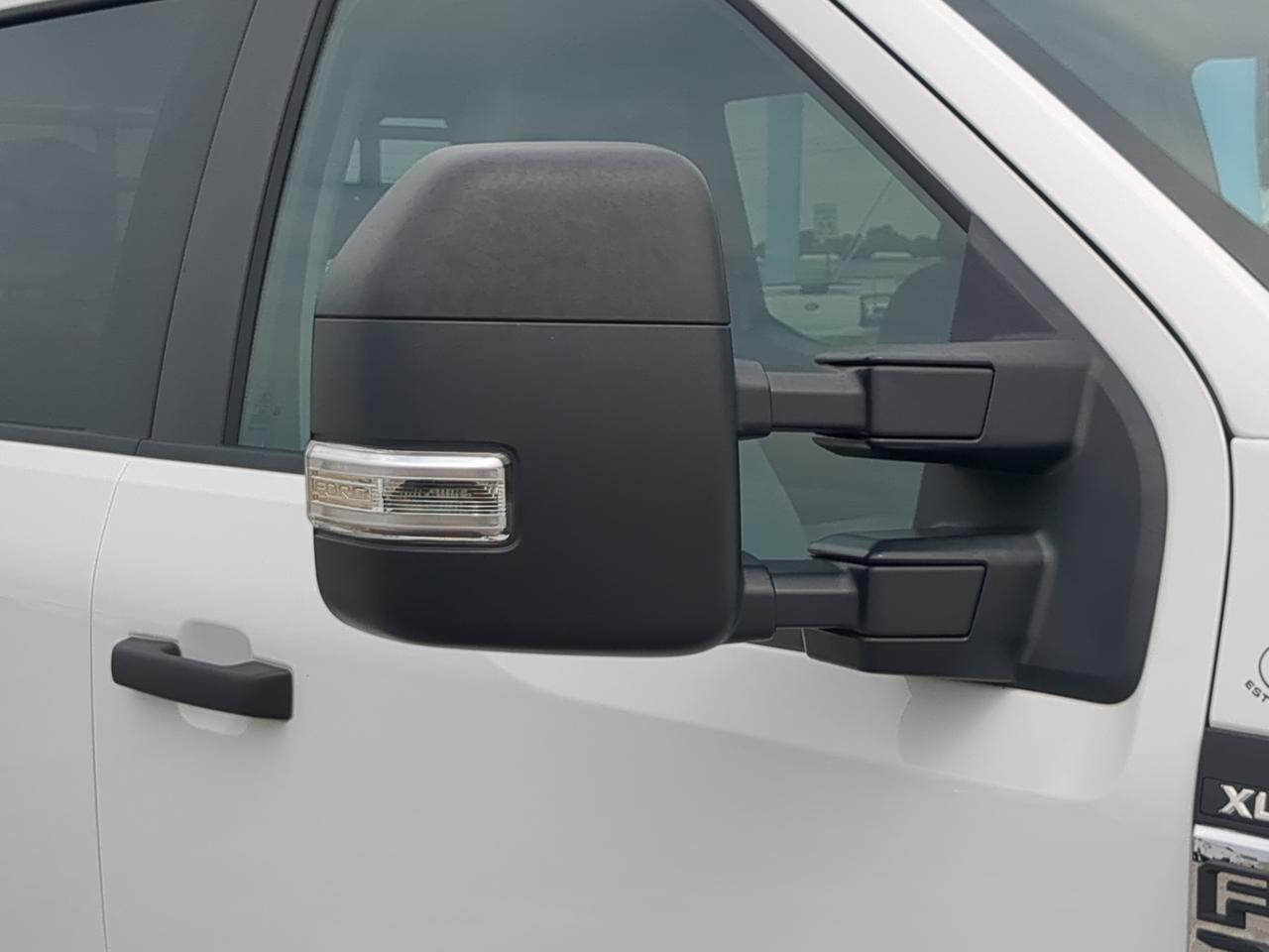 2025 Ford Super Duty F-350 DRW XL Appleton WI