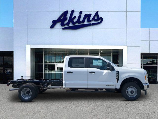 2025 Ford Super Duty F-350 DRW XL Appleton WI