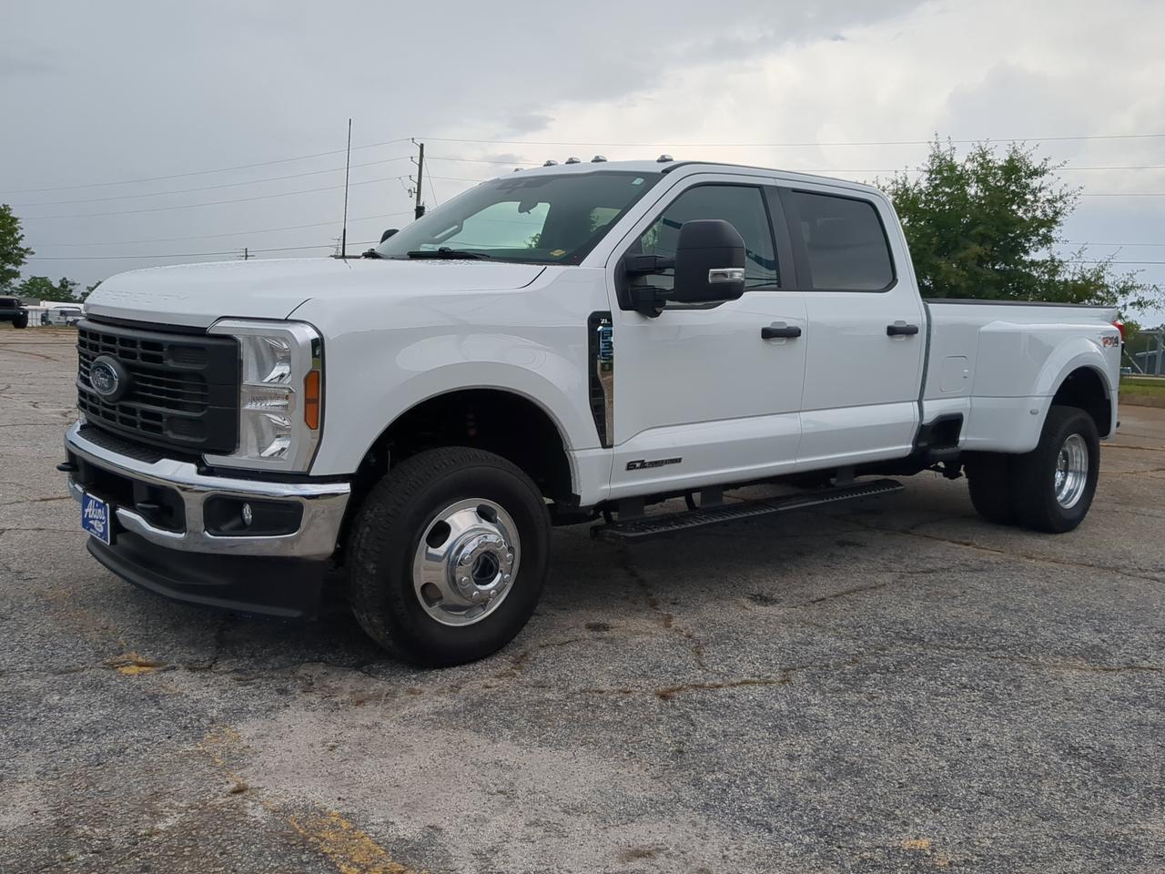 2025 Ford Super Duty F-350 DRW XL Appleton WI