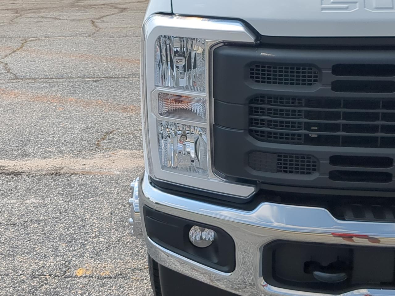 2025 Ford Super Duty F-350 DRW XL Appleton WI