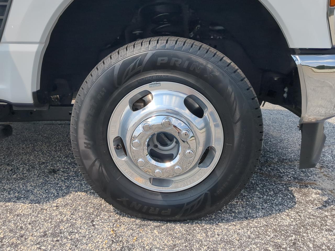 2025 Ford Super Duty F-350 DRW XL Appleton WI