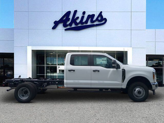 2025 Ford Super Duty F-350 DRW XL Winder GA