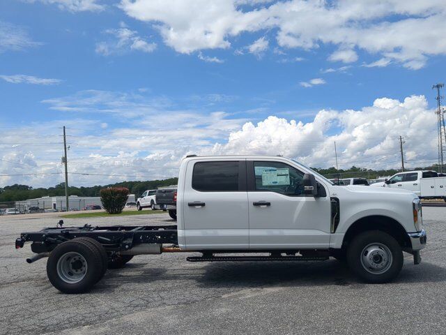 2025 Ford Super Duty F-350 DRW XL Winder GA