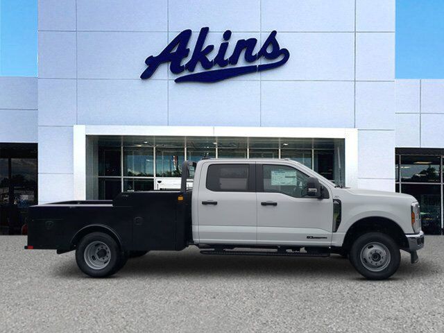 2025 Ford Super Duty F-350 DRW XL