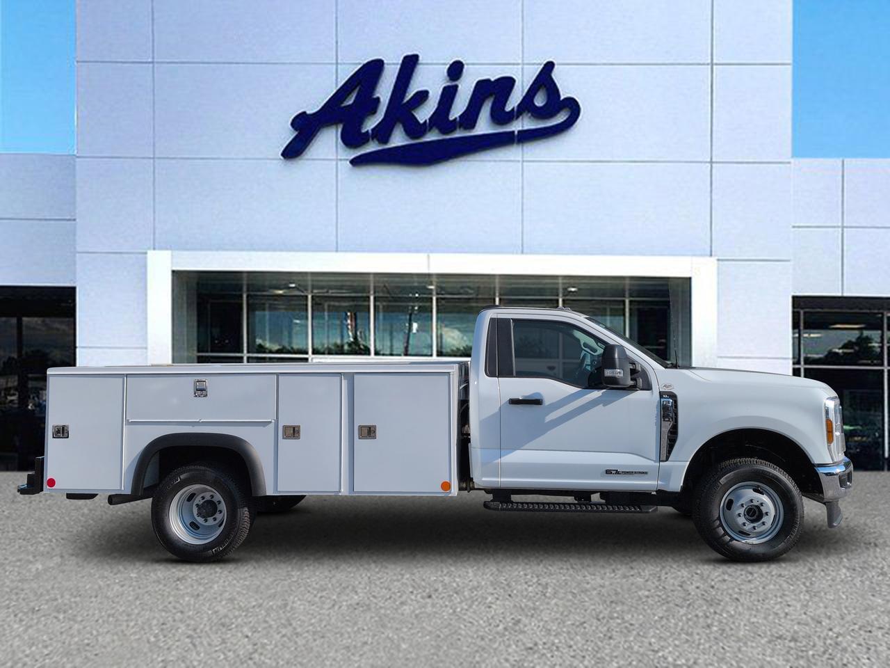 2025 Ford Super Duty F-350 DRW