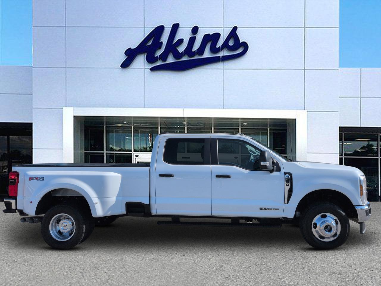 2025 Ford Super Duty F-350 DRW XL