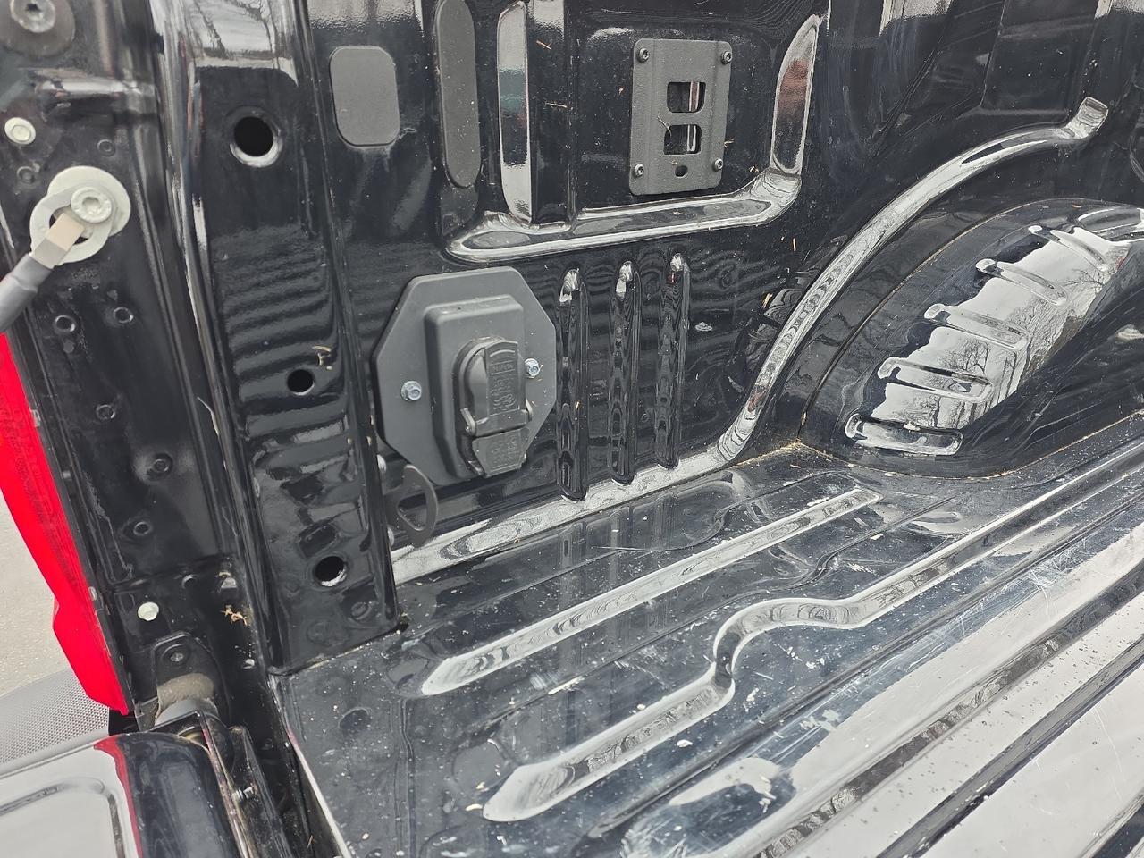 2025 Ford Super Duty F-350 DRW XLT Sand Lake NY