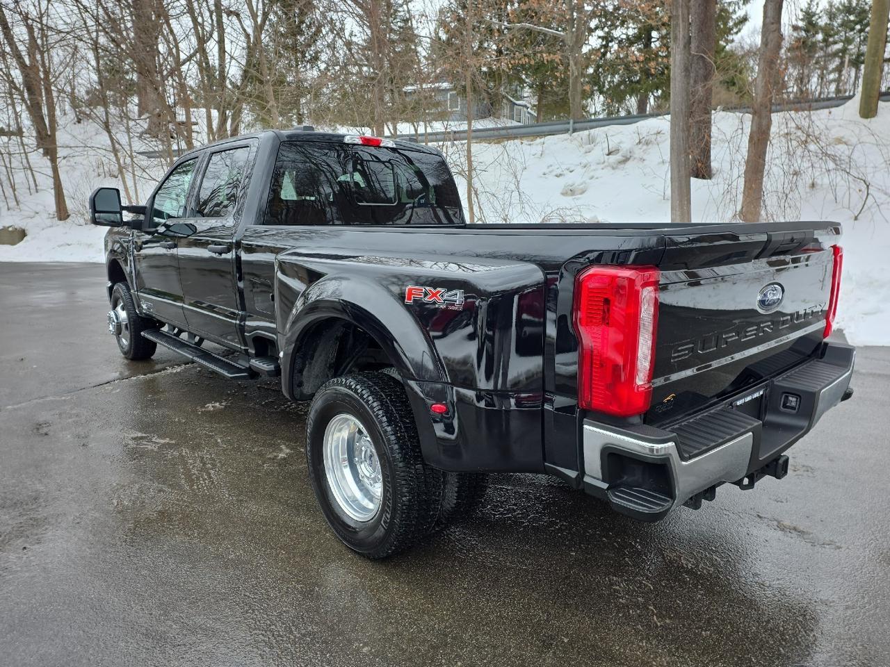 2025 Ford Super Duty F-350 DRW XLT