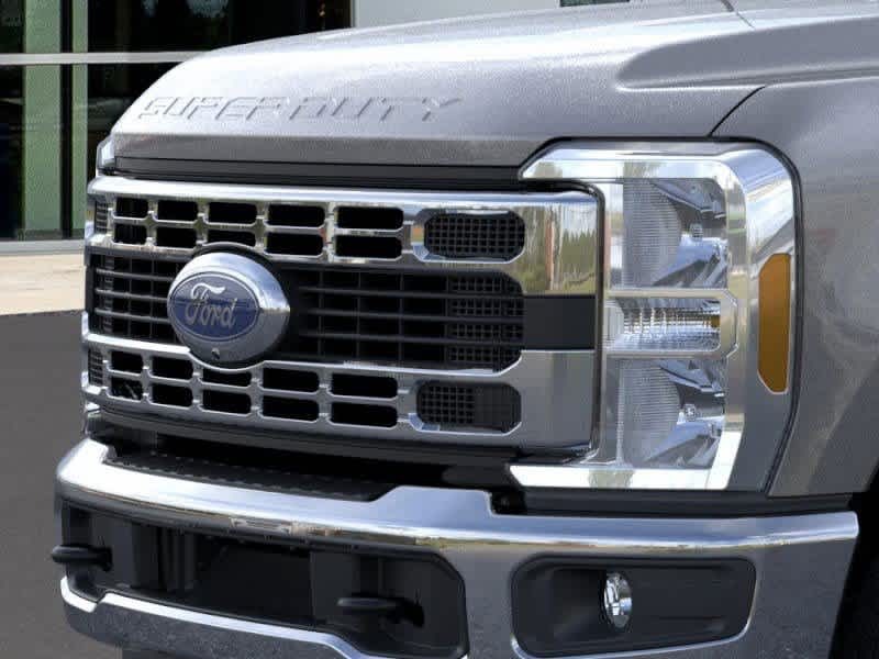 2025 Ford Super Duty F-350 DRW XLT Plymouth MA