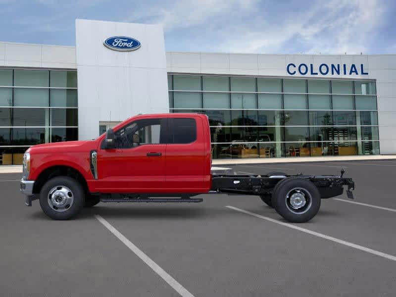 2025 Ford Super Duty F-350 DRW Plymouth MA