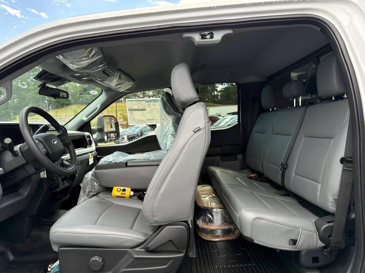 2025 Ford Super Duty F-350 DRW Plymouth MA