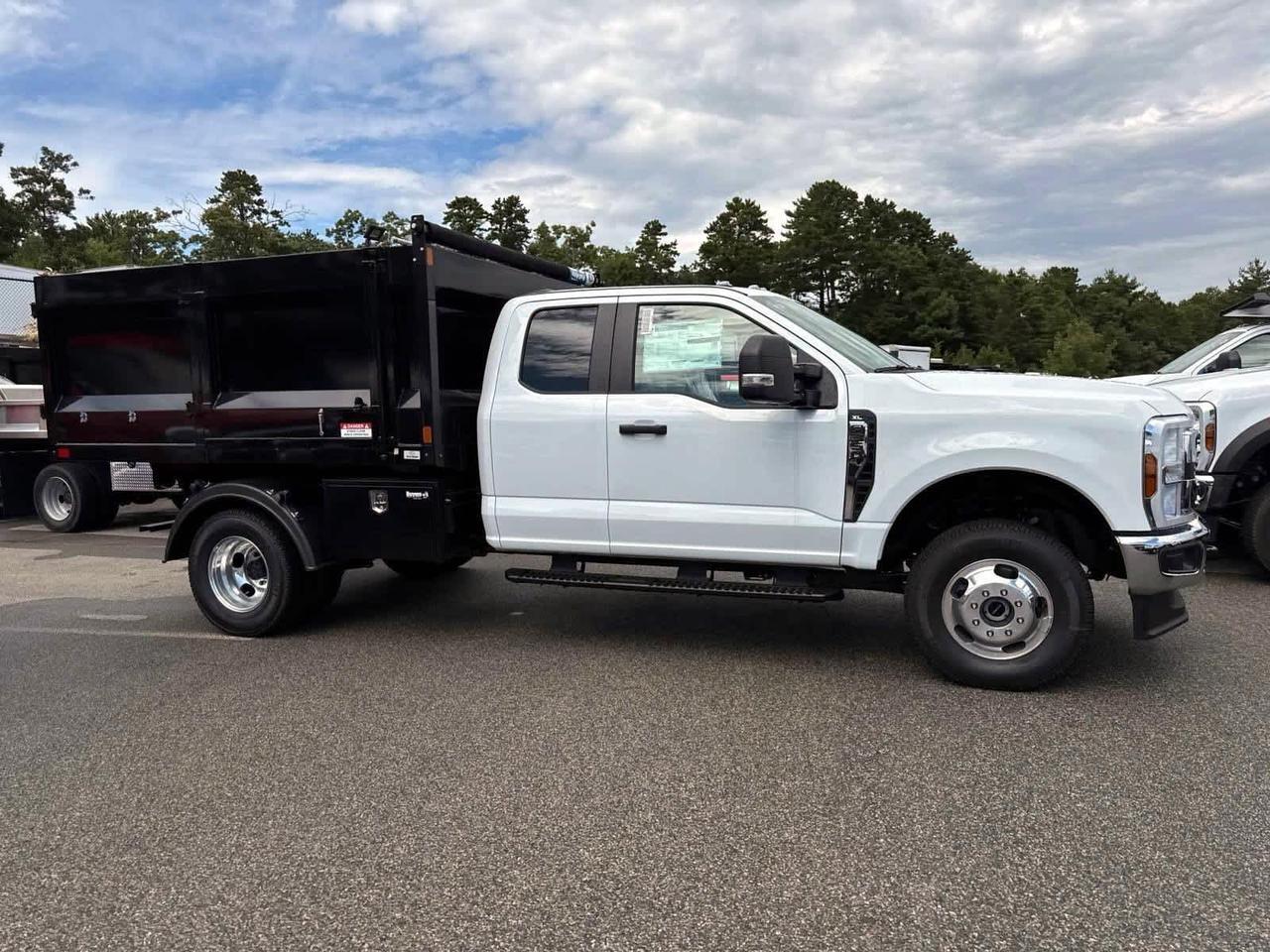 2025 Ford Super Duty F-350 DRW Plymouth MA