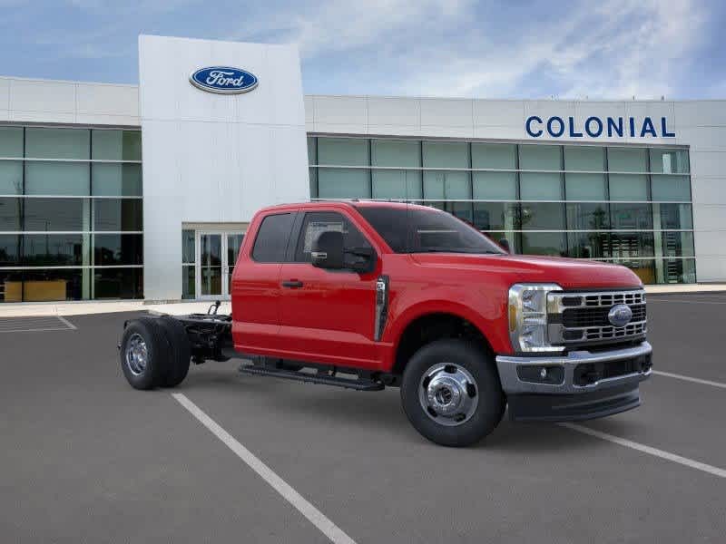 2025 Ford Super Duty F-350 DRW Plymouth MA